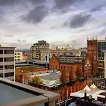 Luxury Downtown 2 Bedroom Suite With Ac And Pool